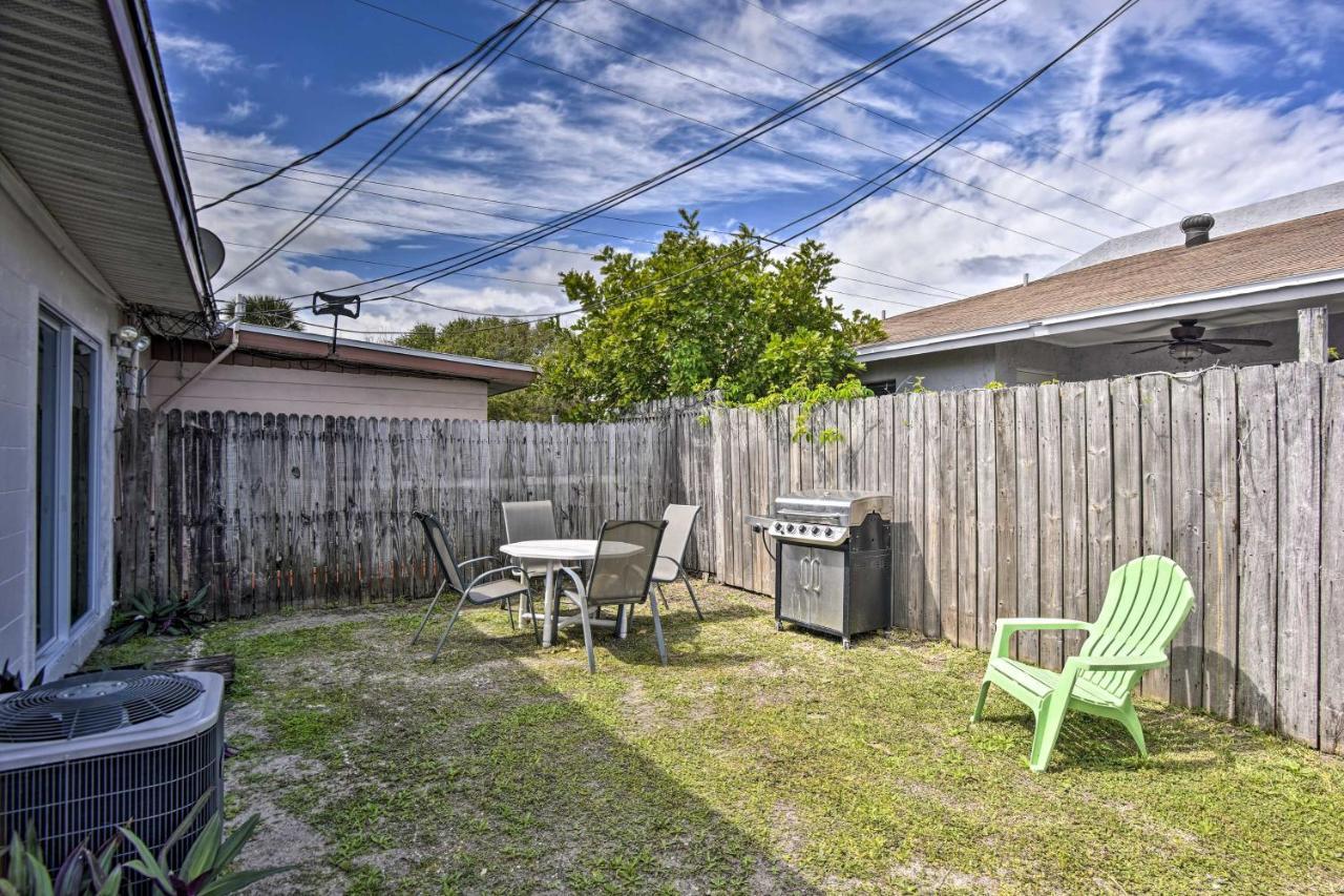 Sunny Cocoa Beach Home Walk To Sea And Attractions! Exterior photo