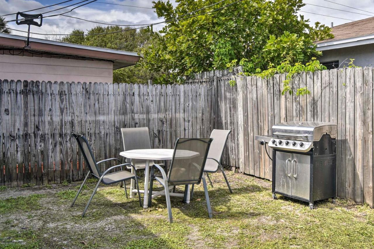 Sunny Cocoa Beach Home Walk To Sea And Attractions! Exterior photo